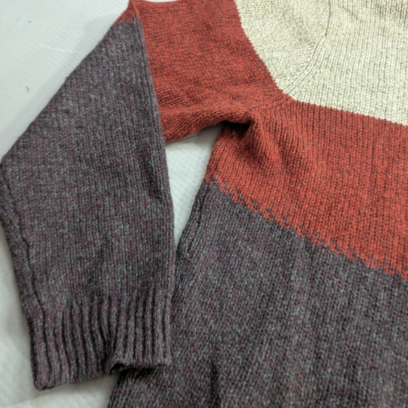 Sold - Picture 5 of 10